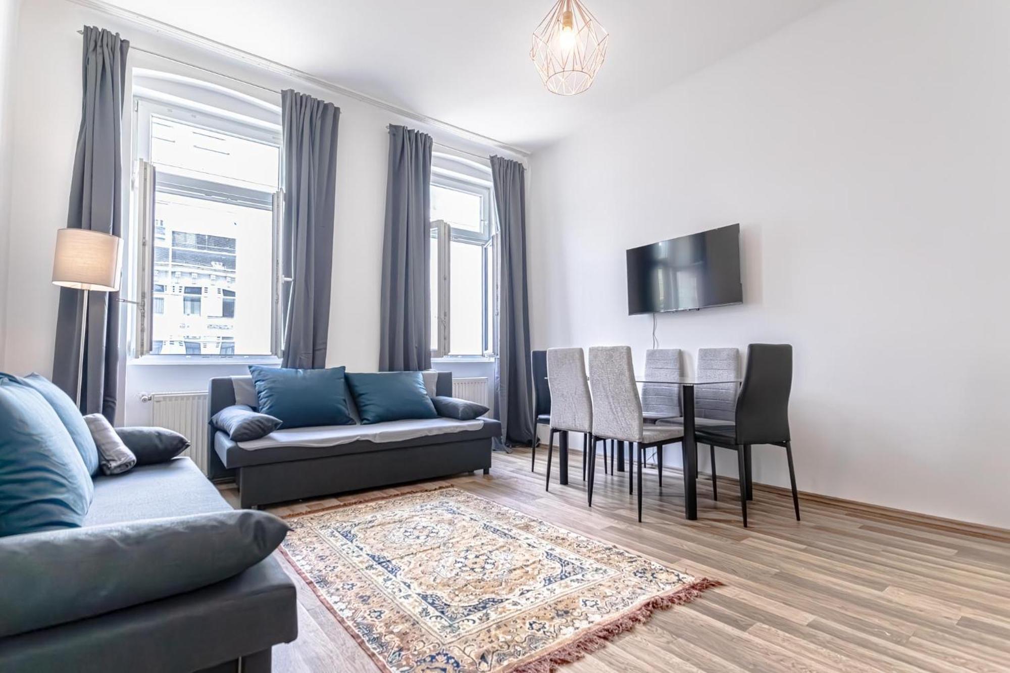 Apartment Explore 2br And 1lr Retreat Near Westbahnhof Wien